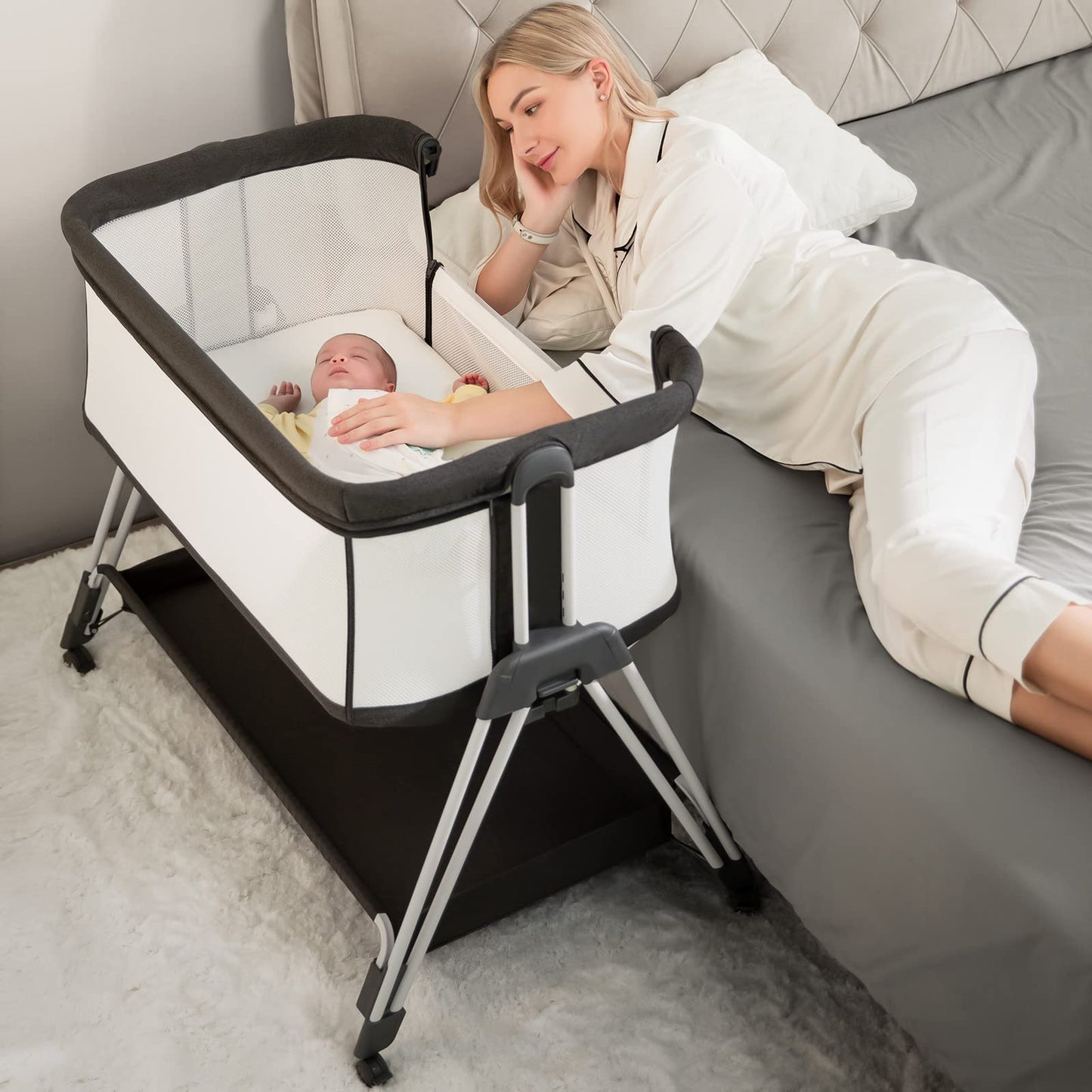 Fodoss Baby Bassinet Bedside Sleeper with Wheels and Storage Tray,4-Sided Mesh Bedside Bassinet Co Sleeper for Infant/Newborn,7 Height Adjustable Easy Folding Bedside Crib