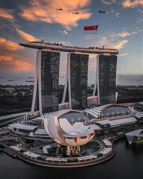 No One Believes You’ve Been to Singapore Without a Pic at Marina Bay Sands! 😄📍🇸🇬