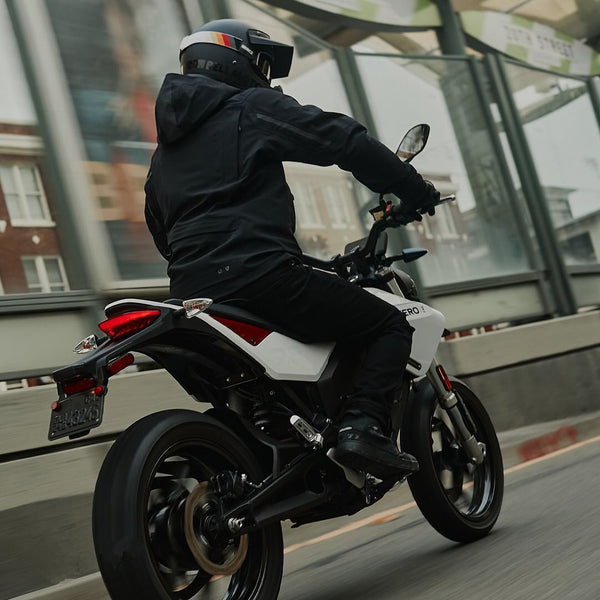 Unleash the City Beast – NAXEON I AM Electric Motorcycle