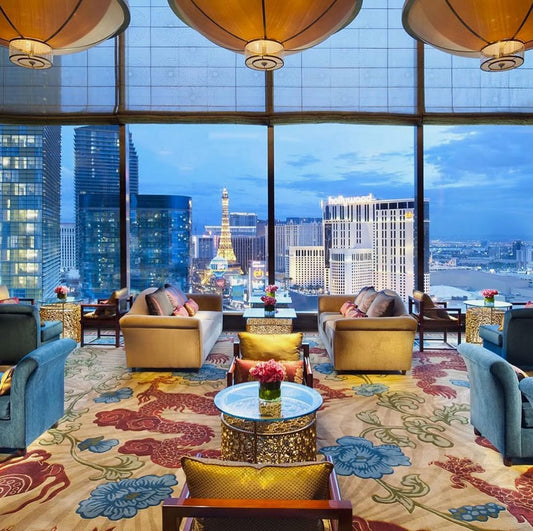 Business Travelers: Best Hotels with 24/7 Offices - Where Leaders Work Without Interruption 💼✨