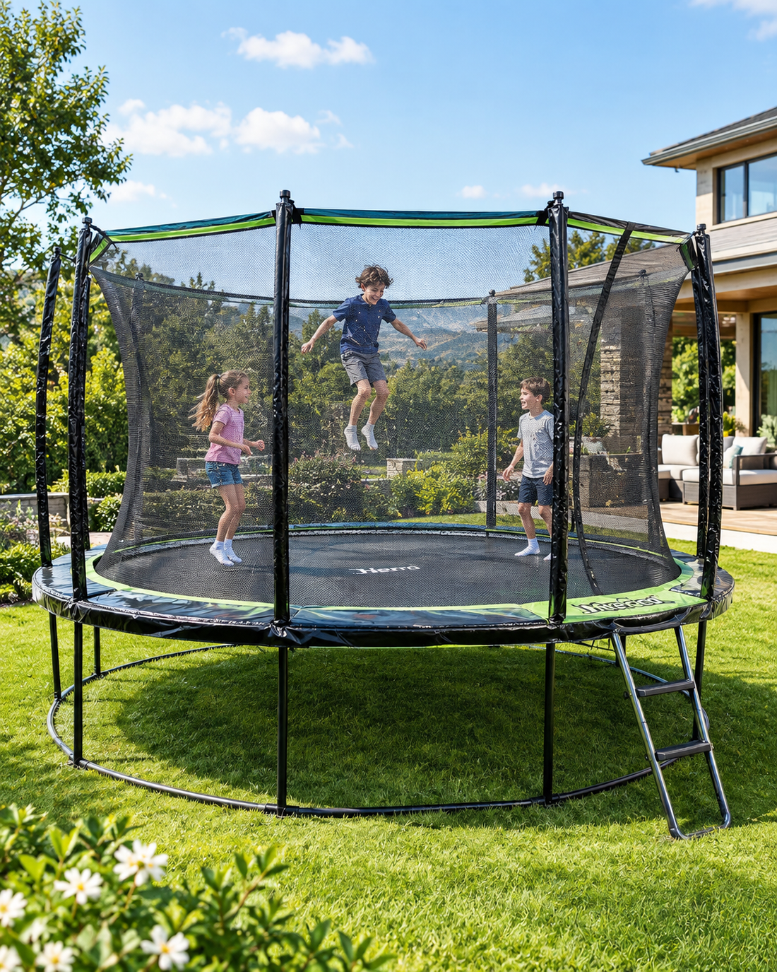 Hero Trampoline Review: 10, 12, 14 & 15 Ft Outdoor Round Bouncer With Safety Net 🪅