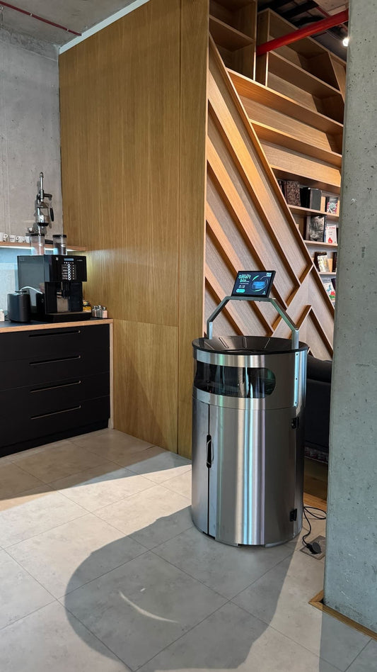 Smart Living Starts Here – Meet the Ameru Smart Bin! ✨