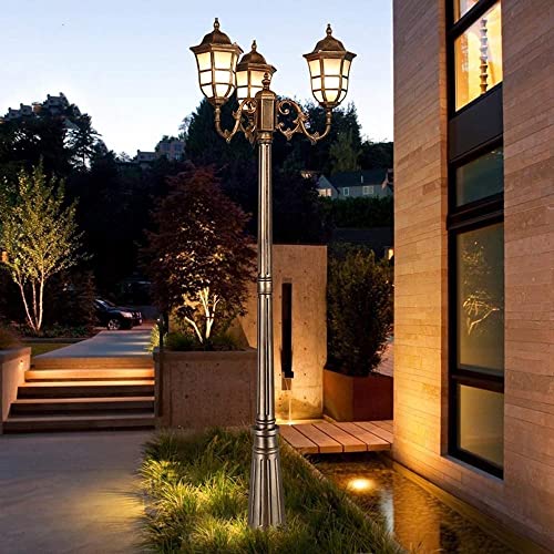 Victorian Glow Lamp Post